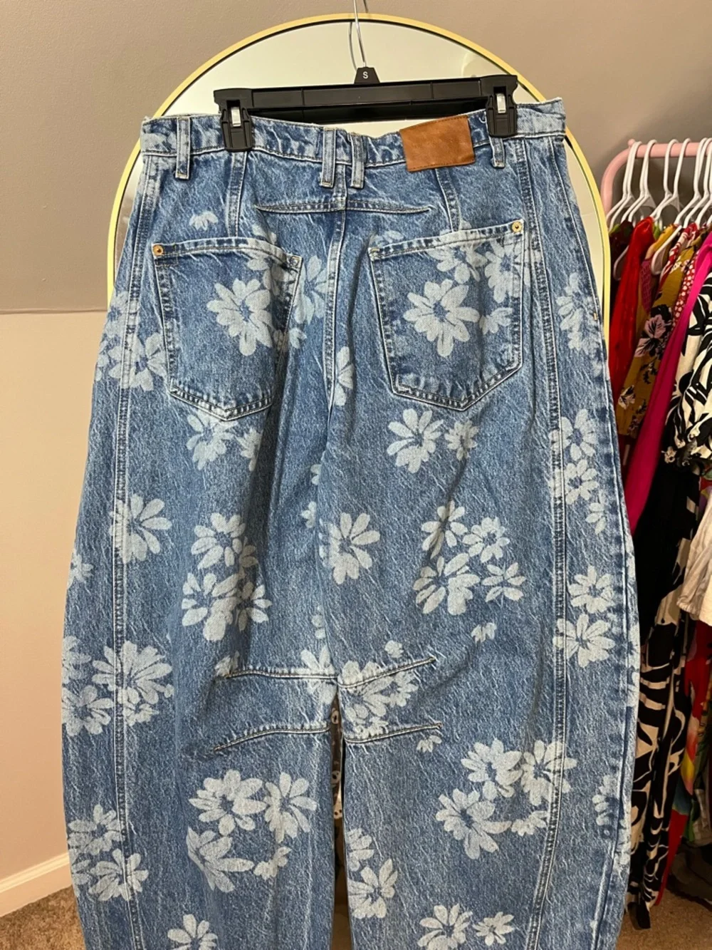Good Luck Floral Print Barrel Jeans
Free People - Picture 10 of 11